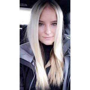 Meet your Posher, Monika